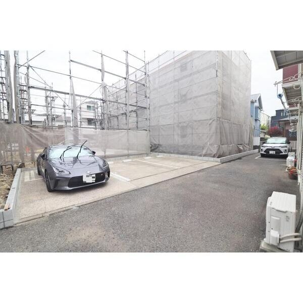 ベイハイツI101号室 駐車場