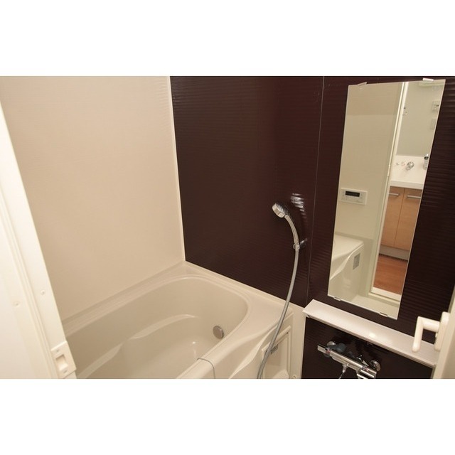 メイクスデザイン用賀 内観