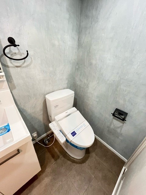 レジディア新宿イースト2階 トイレ