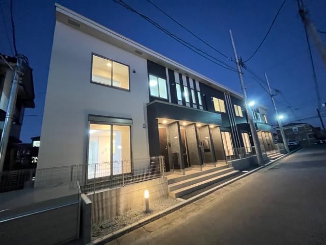 Ａｐａｉｓｅｒ（アペゼ） 外観写真（夜）