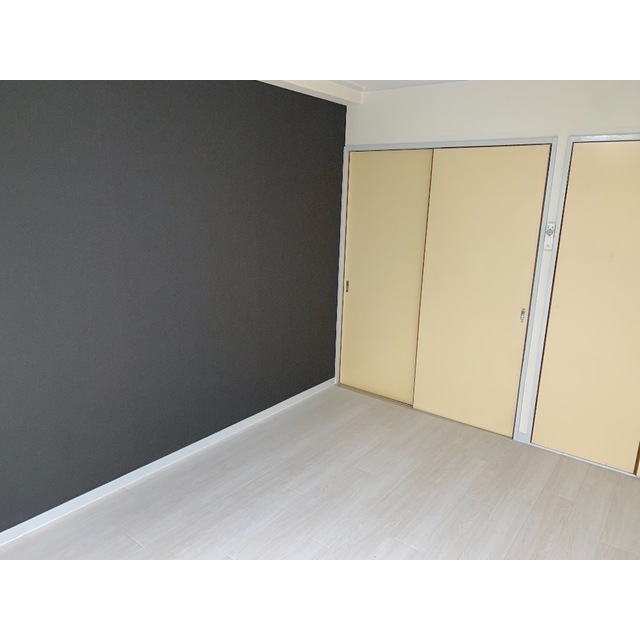 ヒルズ白楽Ⅰ307号室 リビング