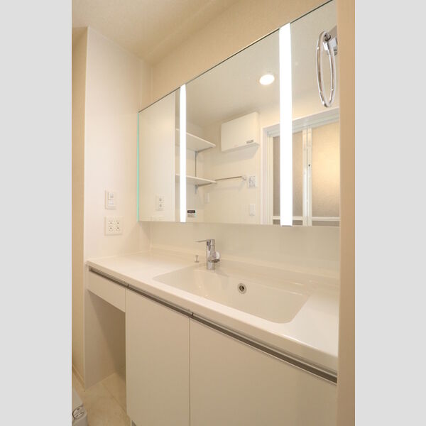 ティアラⅢ 洗髪洗面化粧台