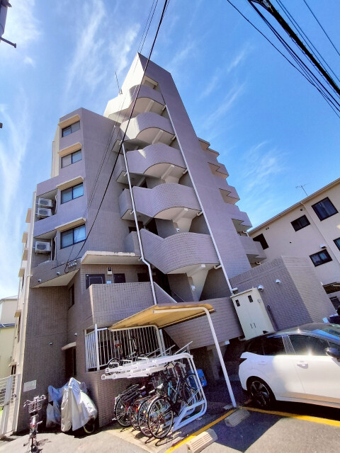 ラレーブ蕨中央6階 外観