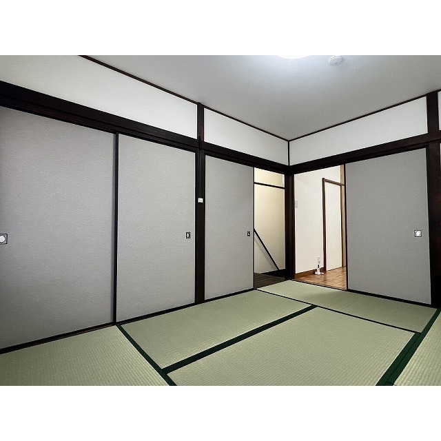 上荻二丁目テラスハウス 内観