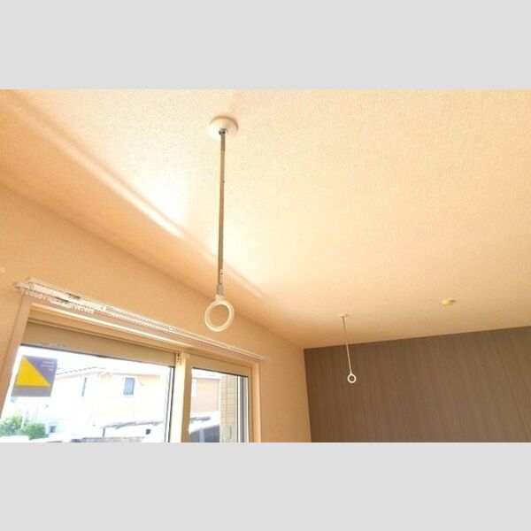 K・fines　B棟102号室 室内物干し