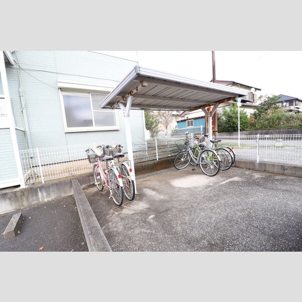 ファーストグリーン　C 駐輪場