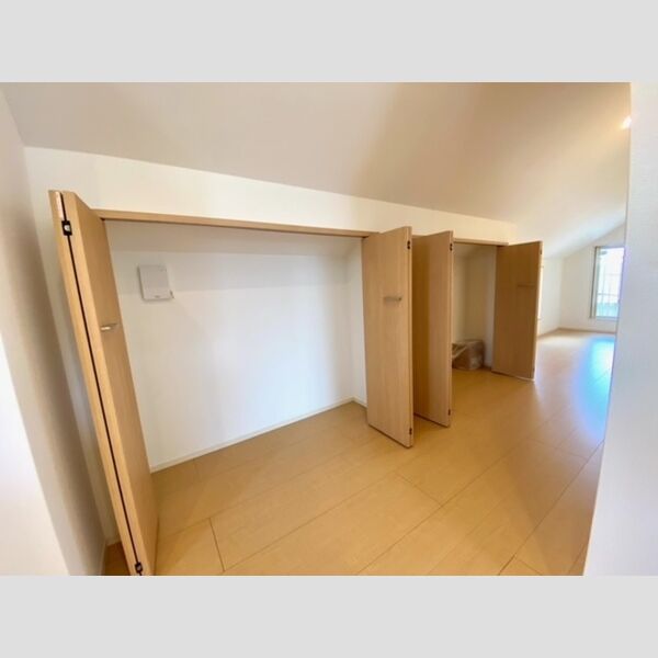 Le repos302号室 302号室　廊下収納