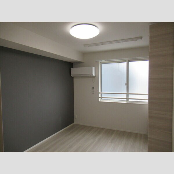 N・D-ROOM IIDACHOU　A棟203号室 洋室