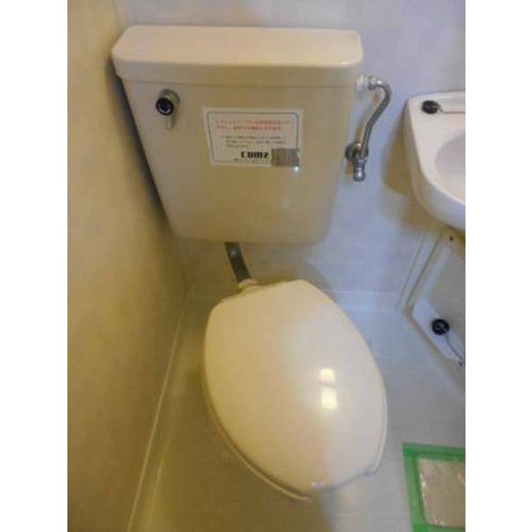 ジュネパレス市川第24-A0102号室 トイレ