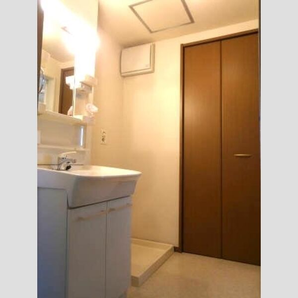 ビューシャルマン 洗面所・収納有り