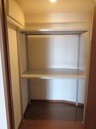 ライオンズステージ目黒本町5階 納戸　※2022年3月撮影