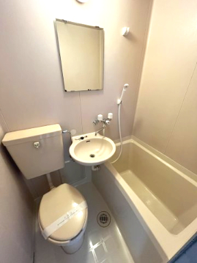 リバーサイド東雪谷102号室 お風呂