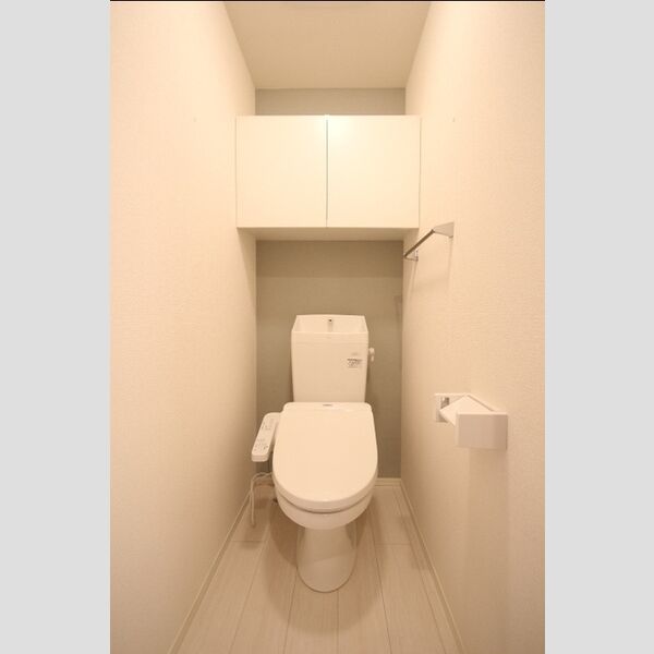 アナシエ鹿浜 温水洗浄暖房便座