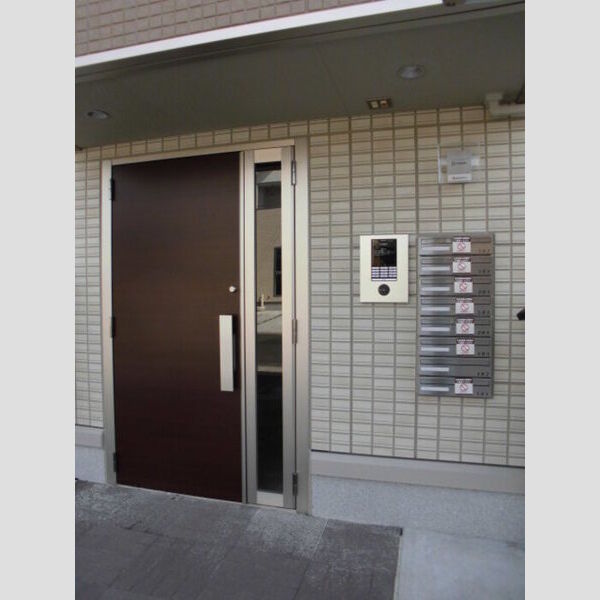 フルールおおたかの森 エントランス