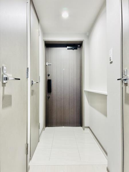 コンポジット早稲田鶴巻町4階 玄関