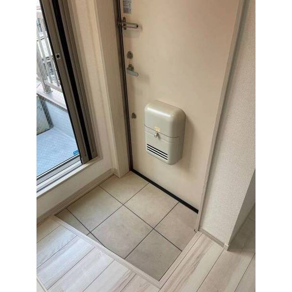 Forbitezza(フォルビテッツァ)0301号室 玄関