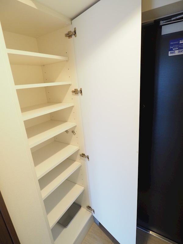 レジディア板橋7階 収納