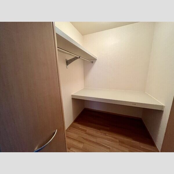 エトワール103号室 ウォークインクローゼット