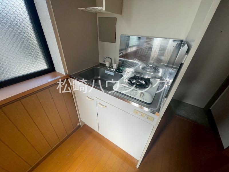 バードウィング上高田1階 キッチン