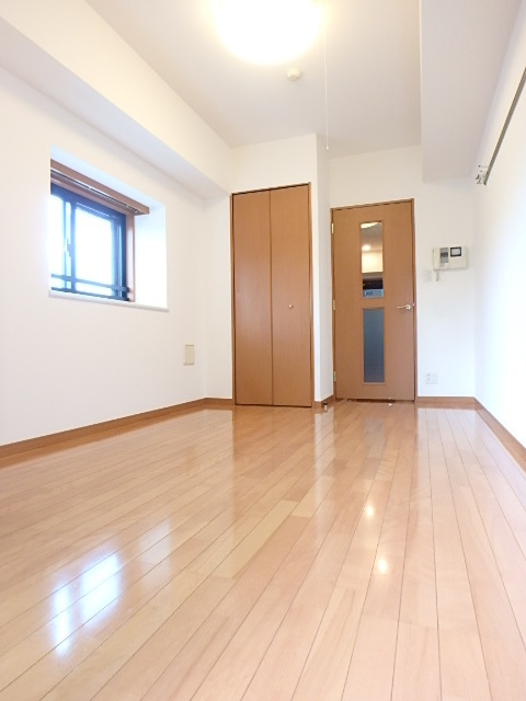 グランド・ガーラ芝公園5階 ゆとりの広さです