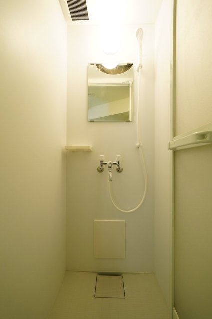 ＬａＬａ柴又1階 シャワールーム