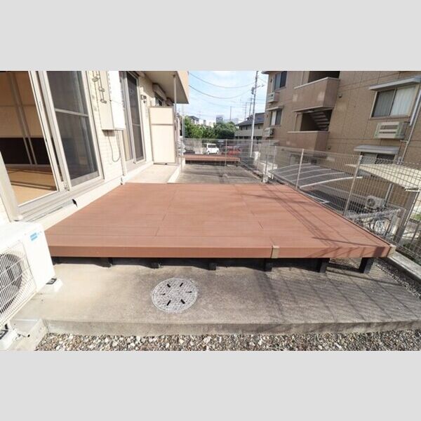 オークス102号室 テラス(専用庭)