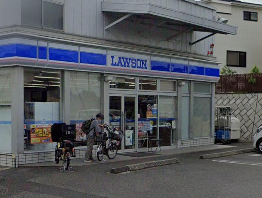 松戸市高塚新田戸建 【コンビニエンスストア】ローソン 市川大野店まで559ｍ