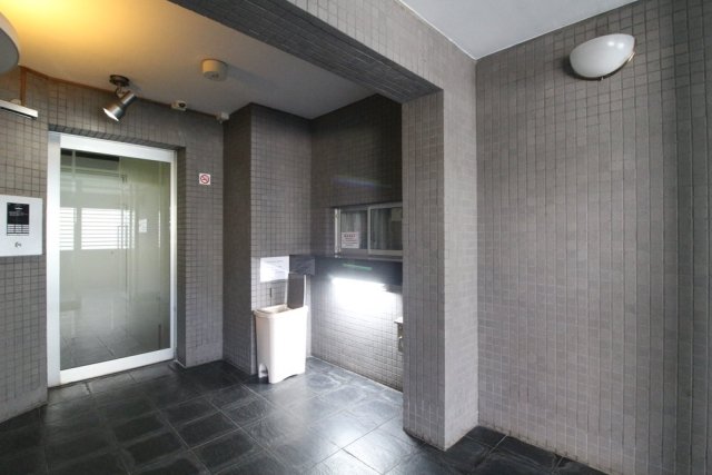 キャピタルビュー上石神井2階 エントランス