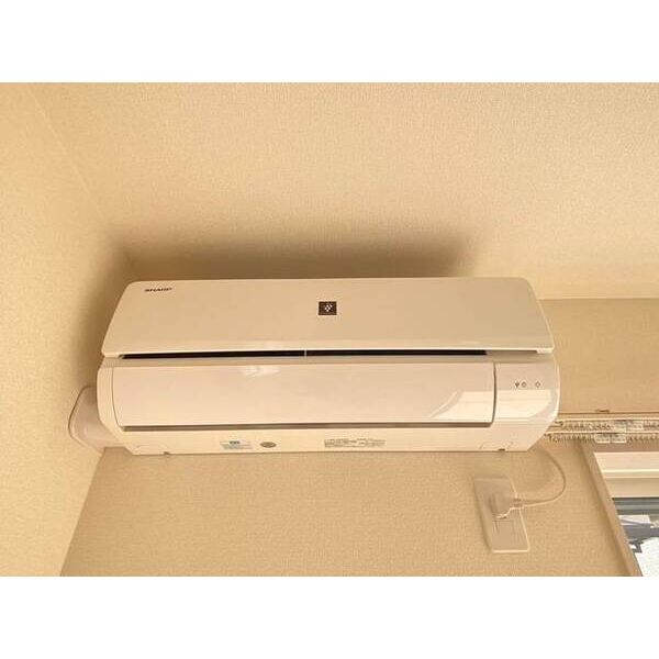 Sumai-toさいたま市岩槻区宮町010001号室 リビング