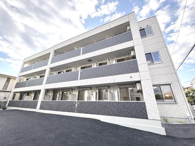 Luminous coat 外観写真（昼）