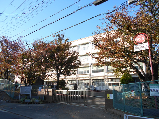シャリテ 【中学校】横浜市立樽町中学校まで1282ｍ