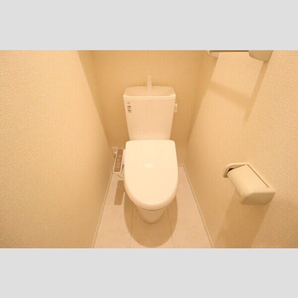 フォレストおおたか　Ⅰ102号室 温水洗浄暖房便座