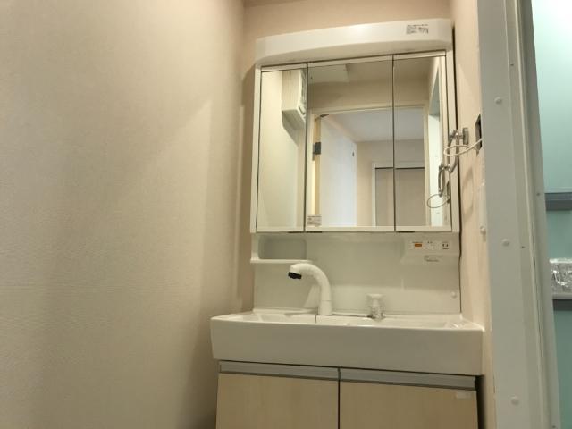 TKM 洗髪洗面化粧台