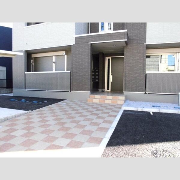 エヴァーラスティング熊谷104号室 エントランス