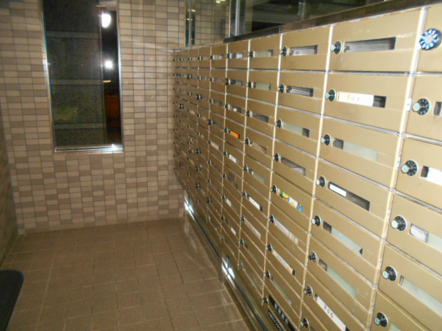 レクセル新子安3階 メールＢＯＸ