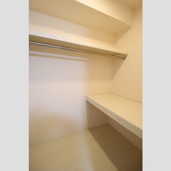 WARABI ウォークインクローゼット