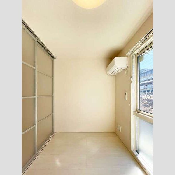 パーシモンⅢ103号室 洋室