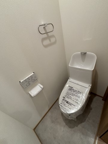 Ｆｌａｔ八千代村上0202号室 トイレ