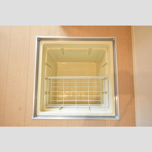 グレースコート 床下収納庫