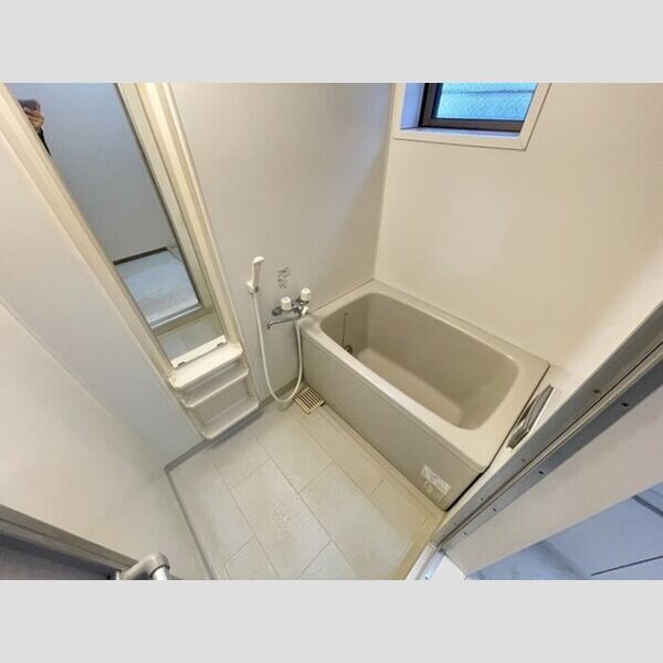 アルカンシェル 浴室