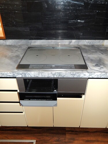 ライオンズマンション船橋飯山満台二番館 ３口ガスコンロ