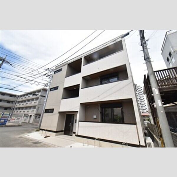 コグワルツ102号室 建物外観