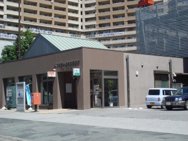 グリーンフォレスト 郵便局まで1,500ｍ