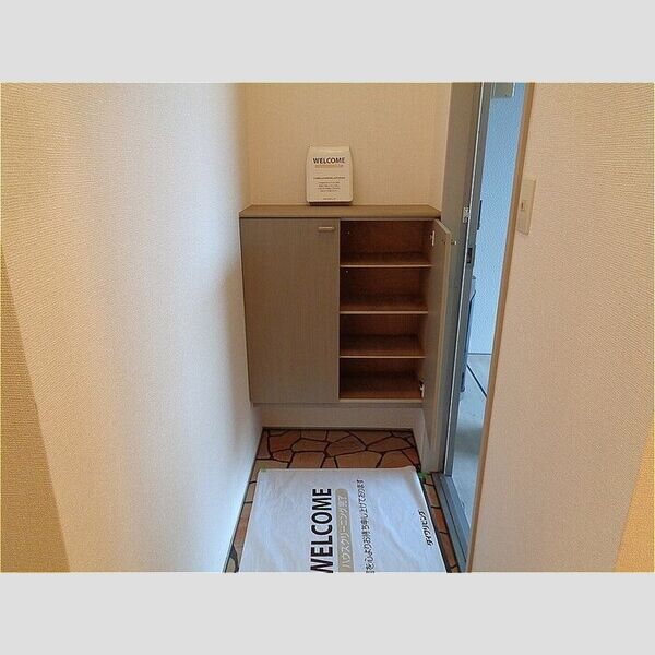 リヴェール 玄関