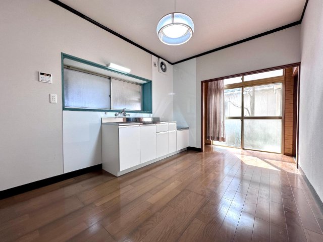 青梅市戸建 換気扇・キッチン・水道混合線も新品