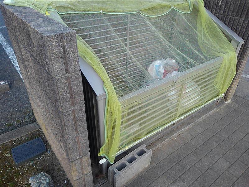 レオパレストウダイ202号室 ゴミ置き場
