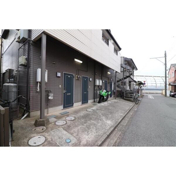 グレース幕張本郷201号室 エントランス