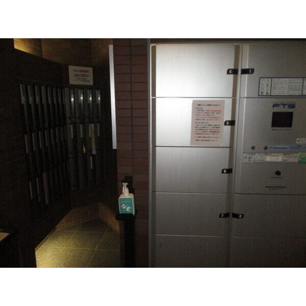 ステージファースト世田谷用賀102号室 エントランス