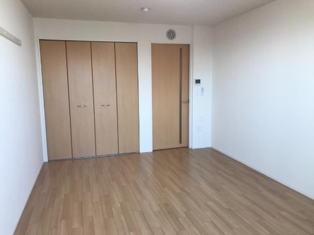 セレニテス 室内