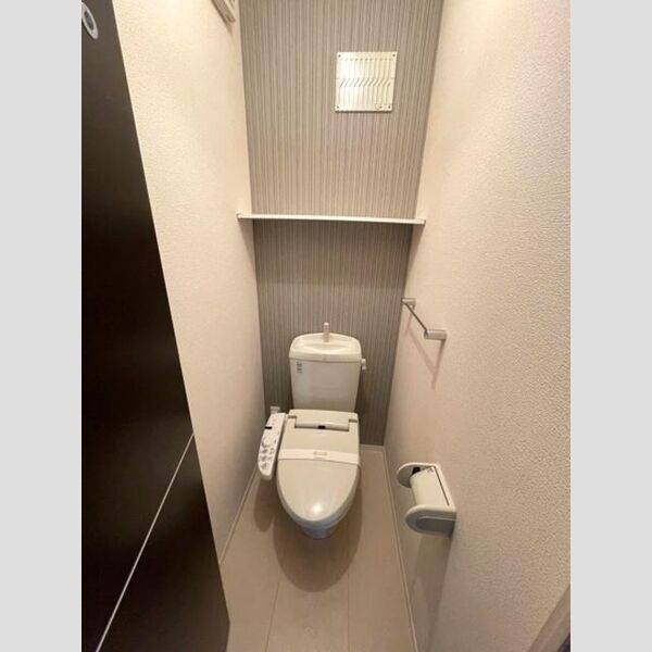 ソラーレ305号室 温水洗浄暖房便座付き